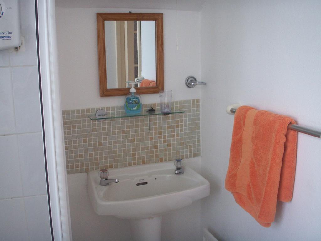 Toomullin House Accommodation Doolin Room photo